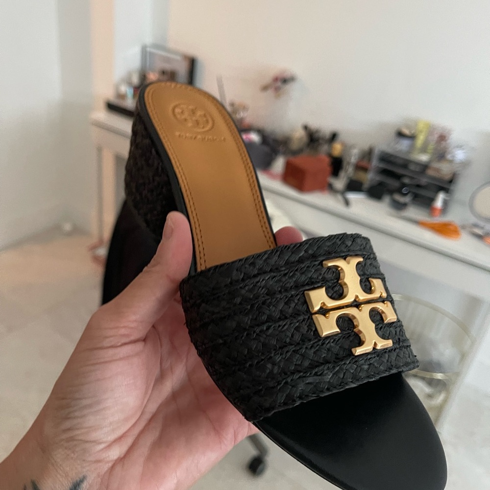 Tory Burch Everly Raffia Block heels